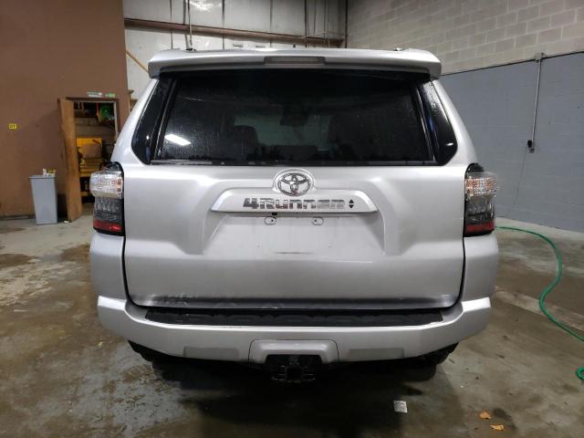 JTEMU5JRXN6030011 - 2022 TOYOTA 4RUNNER SR5/SR5 PREMIUM 银色 照片 6