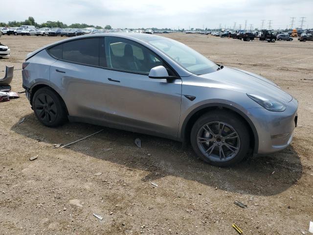 7SAYGDED7SF230739 - 2025 TESLA MODEL Y GRAY photo 4