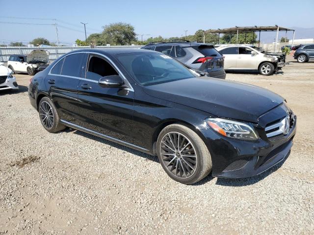 WDDWF8DB9KR515781 - 2019 MERCEDES-BENZ C 300 შავი ფოტო 4
