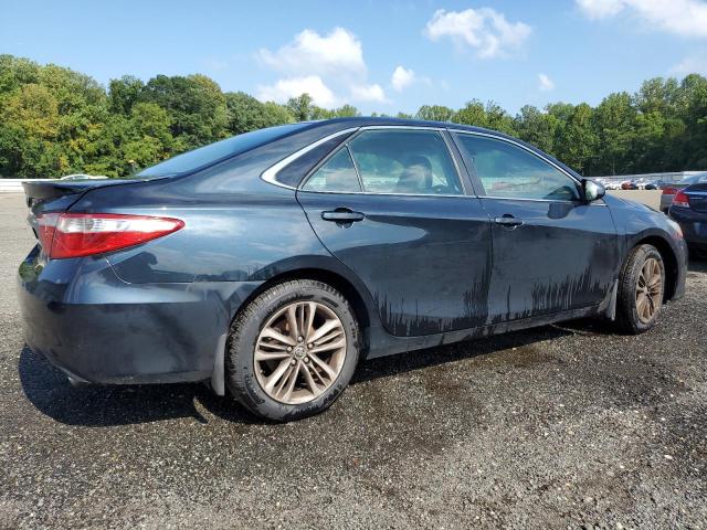 4T1BF1FK7FU042653 - 2015 TOYOTA CAMRY LE BLUE photo 3