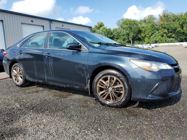 4T1BF1FK7FU042653 - 2015 TOYOTA CAMRY LE BLUE photo 4