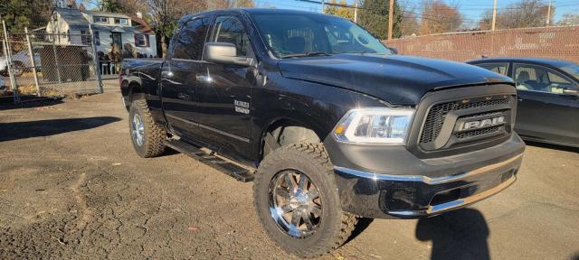 1C6RR7TT4KS658947 - 2019 RAM 1500 CLASS SLT შავი ფოტო 4