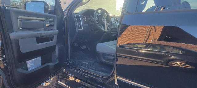 1C6RR7TT4KS658947 - 2019 RAM 1500 CLASS SLT შავი ფოტო 6