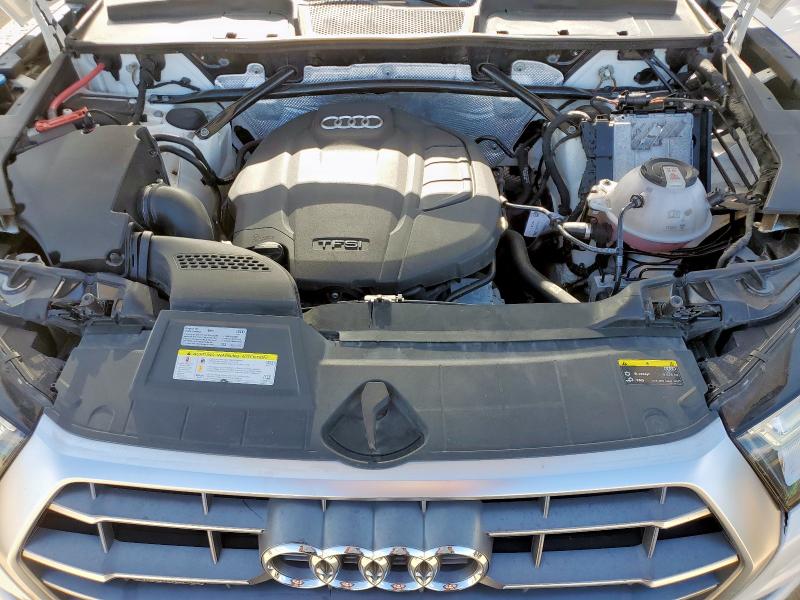 WA1BNAFY3J2048637 - 2018 AUDI Q5 PREMIUM PLUS WHITE photo 12