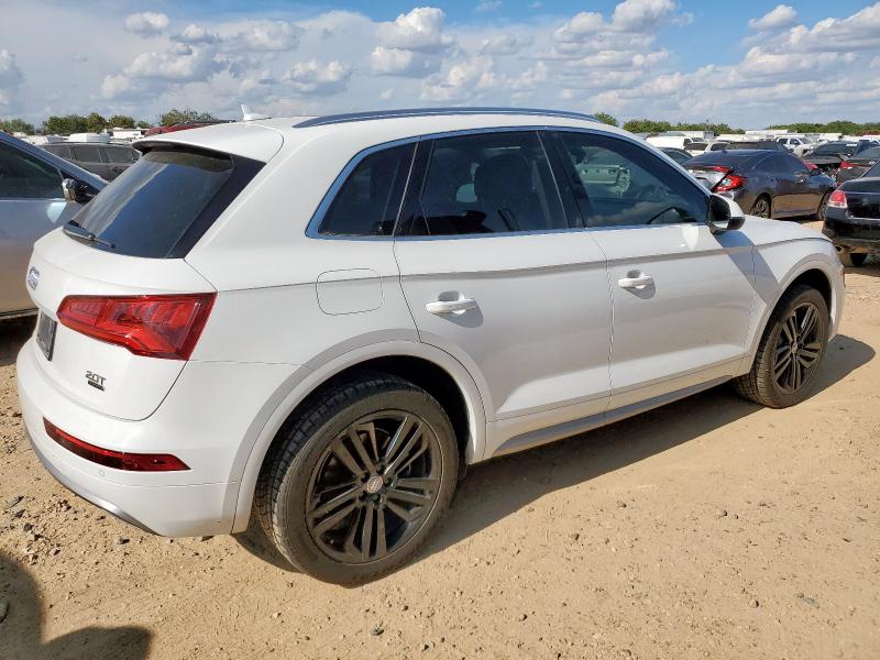 WA1BNAFY3J2048637 - 2018 AUDI Q5 PREMIUM PLUS WHITE photo 3