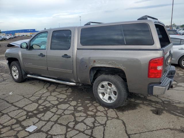 1GCPKSE70CF180639 - 2012 CHEVROLET SILVERADO K1500 LT GRAY photo 2