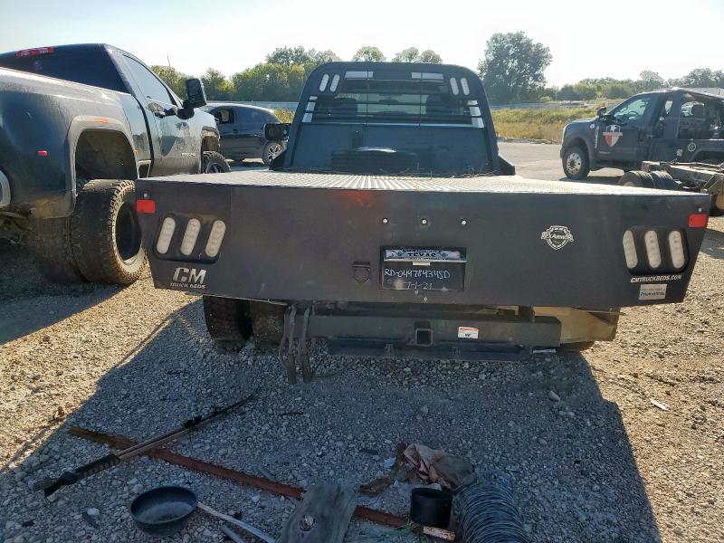 3C7WRMBL9MG684372 - 2021 RAM 5500 白色 照片 6