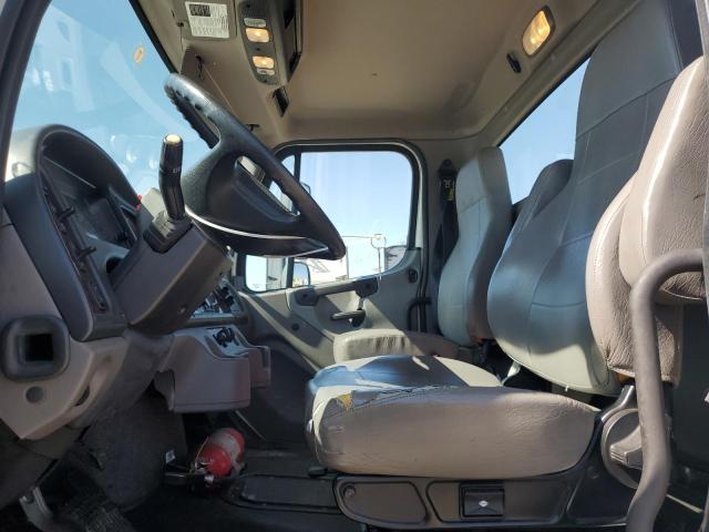 3ALACXFC1LDLY6479 - 2020 FRHT M2 106 MEDIUM DUTY WHITE photo 7