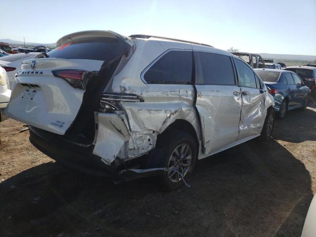 5TDJRKEC6MS021138 - 2021 TOYOTA SIENNA XLE WHITE photo 3