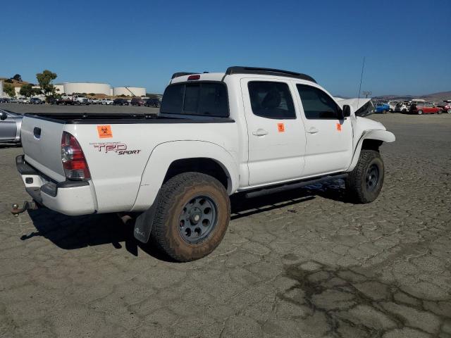 3TMLU4ENXBM073387 - 2011 TOYOTA TACOMA DOUBLE CAB WHITE photo 3