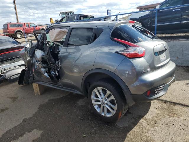 JN8AF5MV0FT565298 - 2015 NISSAN JUKE S GRAY photo 2