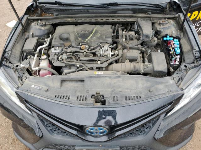 4T1B21HK5JU004310 - 2018 TOYOTA CAMRY HYBRID BLACK photo 11