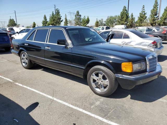 WDBCA35E6LA549912 - 1990 MERCEDES-BENZ 420 SEL BLACK photo 4