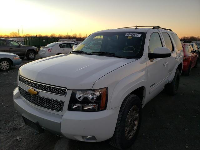 1GNSKBE03CR257345 - 2012 CHEVROLET TAHOE K1500 LT WHITE photo 2