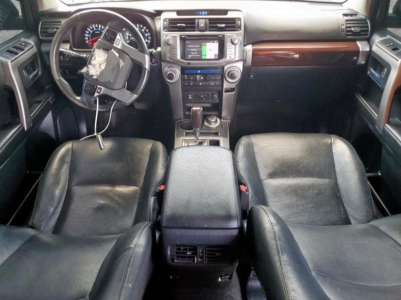 JTEBU5JRXF5265944 - 2015 TOYOTA 4RUNNER SR5/SR5 PREMIUM 银色 照片 8