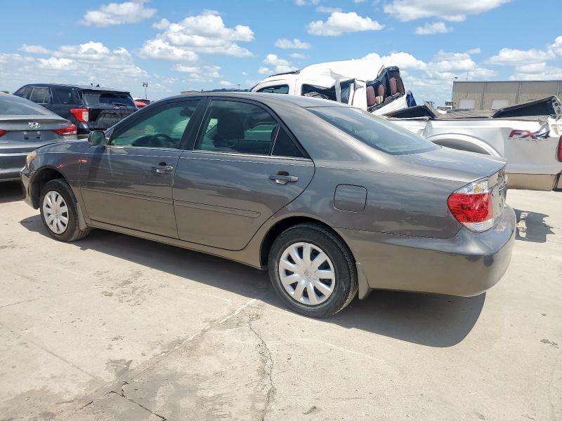 4T1BE32K95U956714 - 2005 TOYOTA CAMRY LE GRAY photo 2