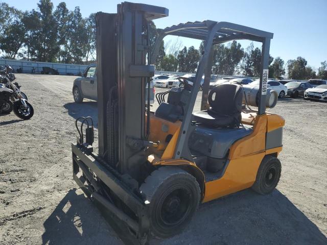 AT13F00943 - 2008 CATERPILLAR FORKLIFT GOLD photo 2