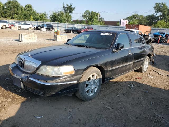 2011 LINCOLN TOWN CAR EXECUTIVE L, 