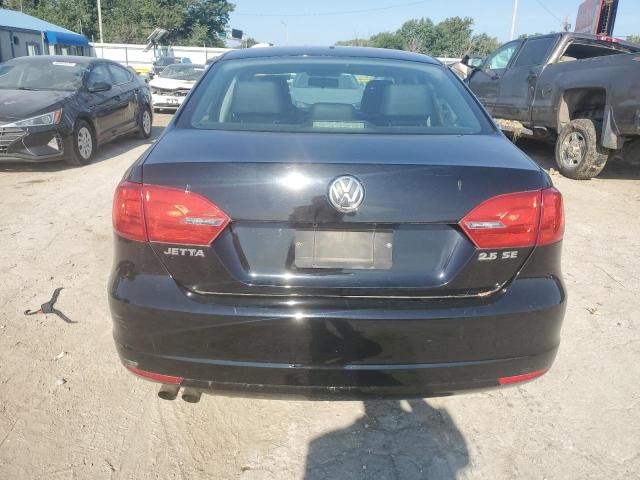 3VWDX7AJ7DM445266 - 2013 VOLKSWAGEN JETTA SE 黑色 照片 6
