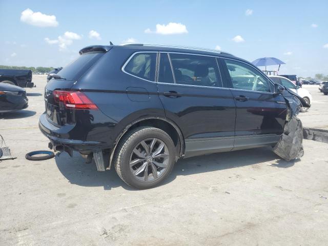 3VV3B7AX9NM113933 - 2022 VOLKSWAGEN TIGUAN SE 黑色 照片 3