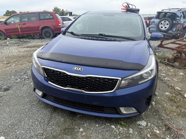 3KPFL4A83HE123128 - 2017 KIA FORTE EX BLUE photo 5