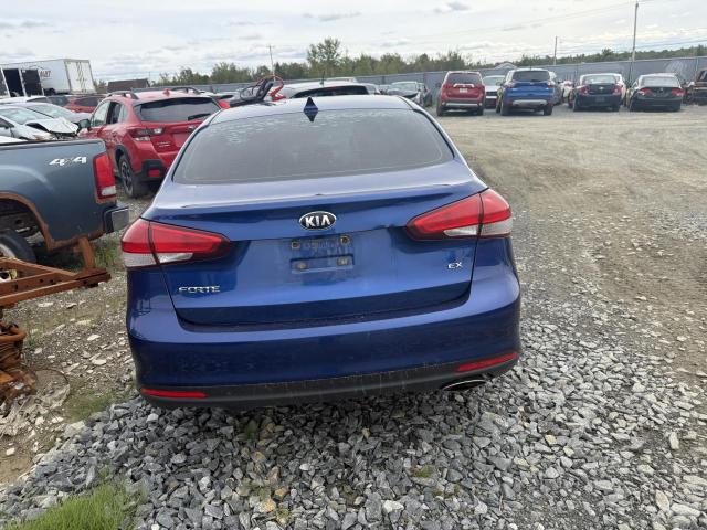 3KPFL4A83HE123128 - 2017 KIA FORTE EX BLUE photo 6