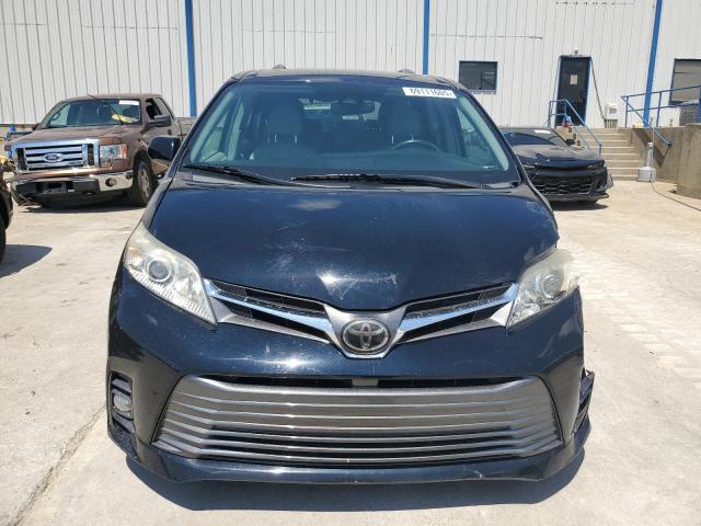 5TDYZ3DC1JS957640 - 2018 TOYOTA SIENNA XLE Чорний фото 5
