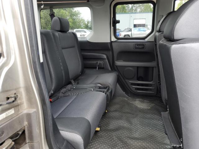 5J6YH275X4L036799 - 2004 HONDA ELEMENT EX BEIGE photo 11