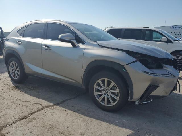 JTJDARBZ4M2179648 - 2021 LEXUS NX 300 BASE ვერცხლისფერი ფოტო 4