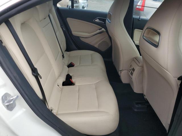 WDDSJ4EB7HN442866 - 2017 MERCEDES-BENZ CLA 250 თეთრი ფოტო 10