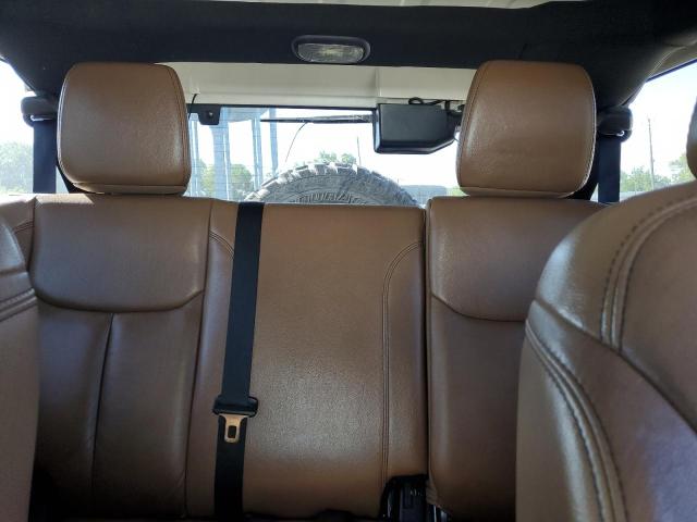 1C4HJWEG6DL693380 - 2013 JEEP WRANGLER U SAHARA WHITE photo 10