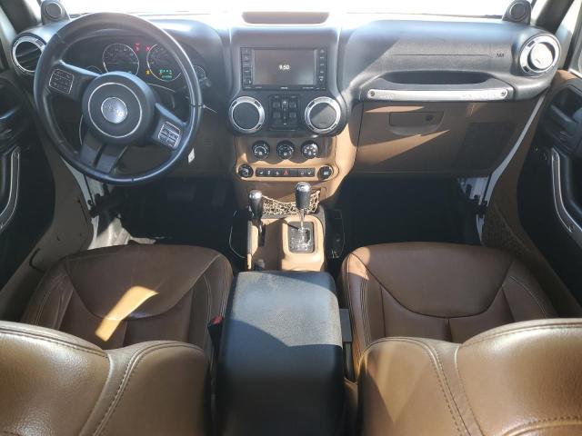 1C4HJWEG6DL693380 - 2013 JEEP WRANGLER U SAHARA WHITE photo 8