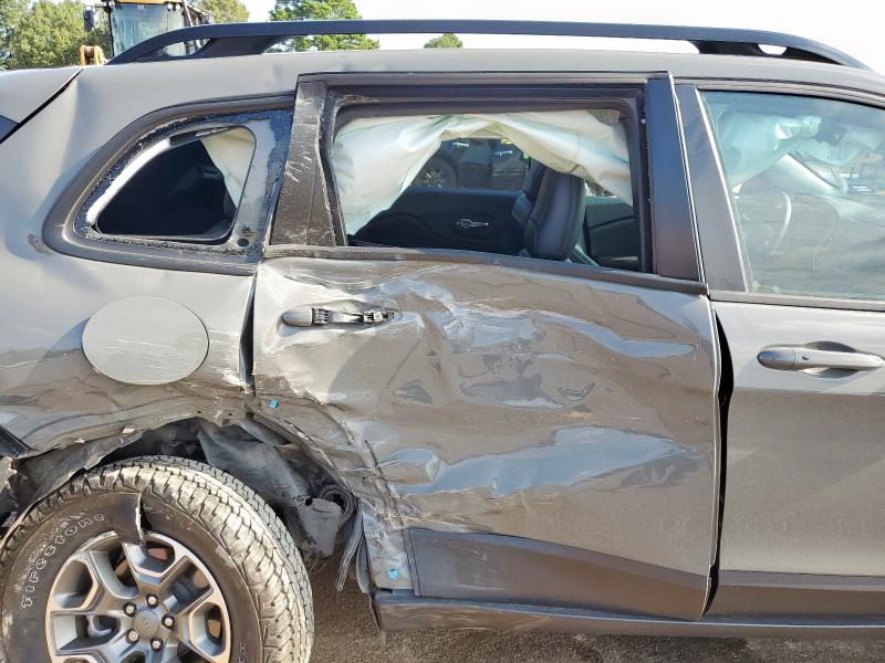 1C4PJMBX1ND549235 - 2022 JEEP CHEROKEE TRAILHAWK 绿色 照片 10