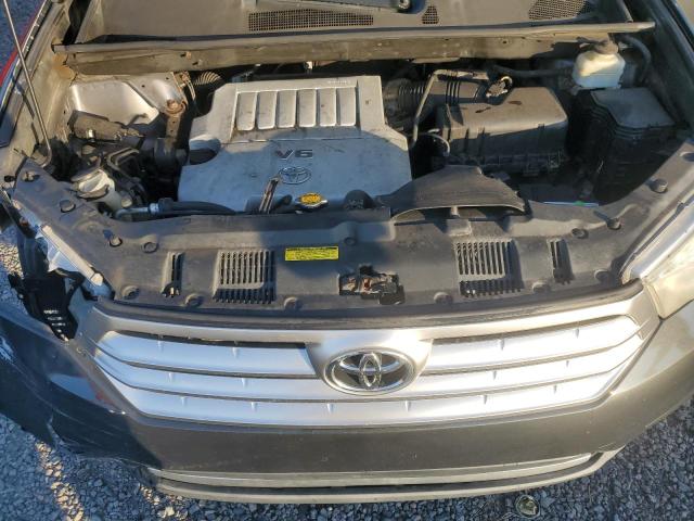 5TDBK3EH9BS043190 - 2011 TOYOTA HIGHLANDER BASE رمادي صورة 11