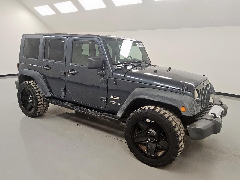 1J8GA59118L589101 - 2008 JEEP WRANGLER U SAHARA BLUE photo 4