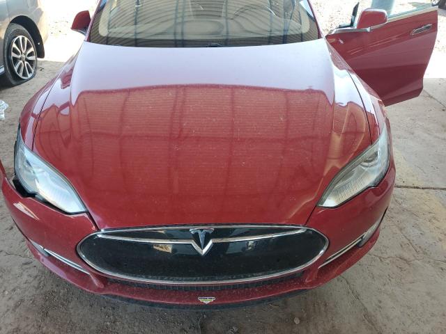 5YJSA1H18EFP48075 - 2014 TESLA MODEL S Qırmızı foto 11