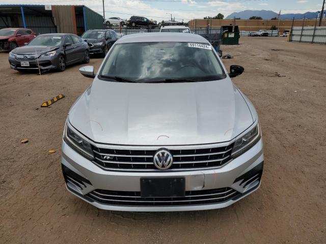 1VWDT7A39HC038215 - 2017 VOLKSWAGEN PASSAT R-LINE Boz foto 5