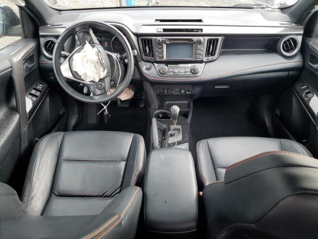 2T3JFREV9JW734564 - 2018 TOYOTA RAV4 SE შავი ფოტო 8