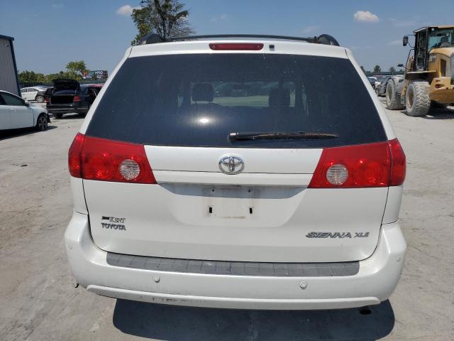 5TDZK22C77S087696 - 2007 TOYOTA SIENNA XLE WHITE photo 6