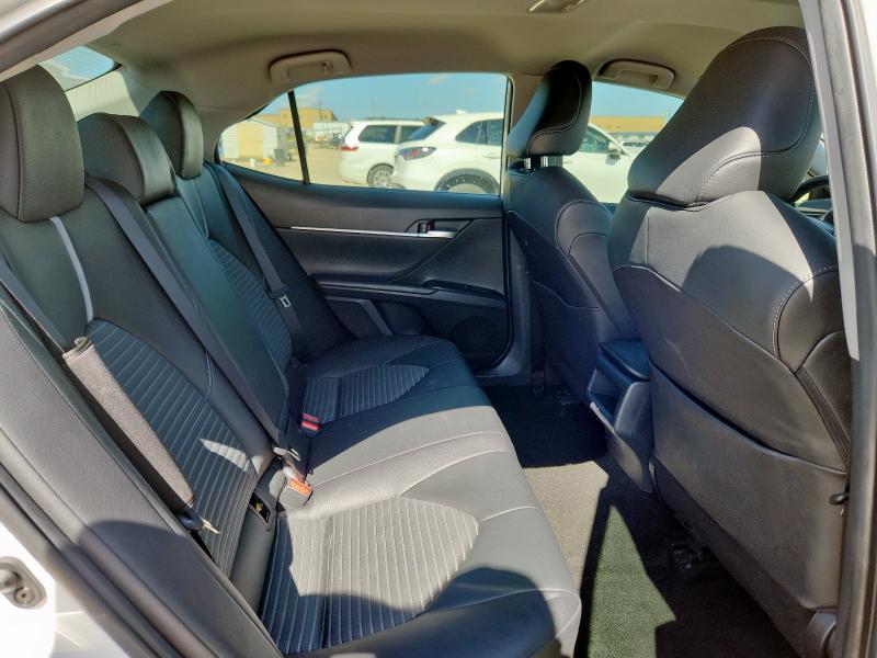 JTNB11HK7K3086020 - 2019 TOYOTA CAMRY L WHITE photo 10