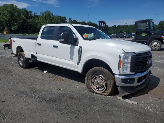 1FT7W2BA1REF96704 - 2024 FORD F250 SUPER DUTY 白色 照片 4