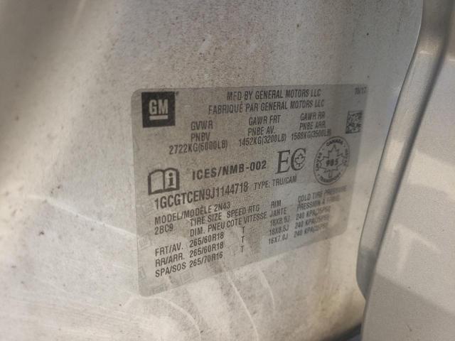 1GCGTCEN9J1144718 - 2018 CHEVROLET COLORADO LT SILVER photo 12