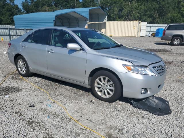 4T1BK3EK6BU117202 - 2011 TOYOTA CAMRY SE ვერცხლისფერი ფოტო 4