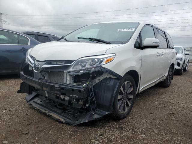 2018 TOYOTA SIENNA XLE, 