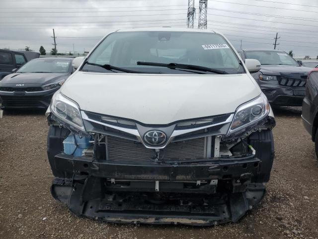 5TDDZ3DC4JS206630 - 2018 TOYOTA SIENNA XLE Weiß Foto 5