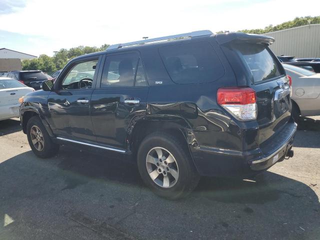 JTEBU5JR5D5121506 - 2013 TOYOTA 4RUNNER SR5 BLACK photo 2