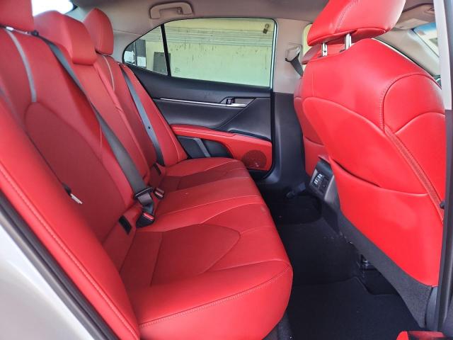 4T1B61HK0KU297331 - 2019 TOYOTA CAMRY XSE 白色 照片 10