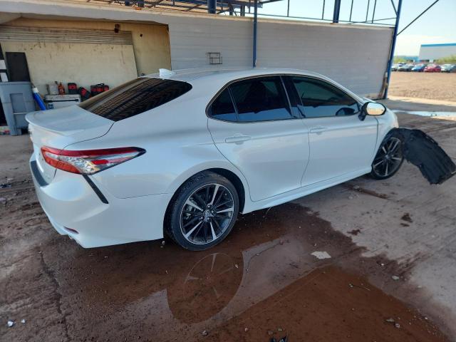 4T1B61HK0KU297331 - 2019 TOYOTA CAMRY XSE 白色 照片 3