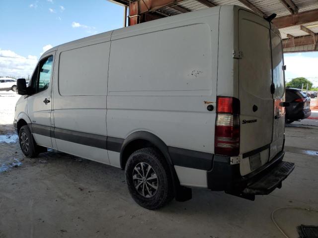 WD3PE7CC7B5573900 - 2011 MERCEDES-BENZ SPRINTER 2500 Սպիտակ լուսանկար 2