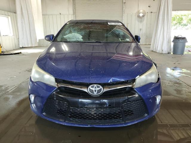 4T1BF1FK7FU995928 - 2015 TOYOTA CAMRY LE 蓝色 照片 5